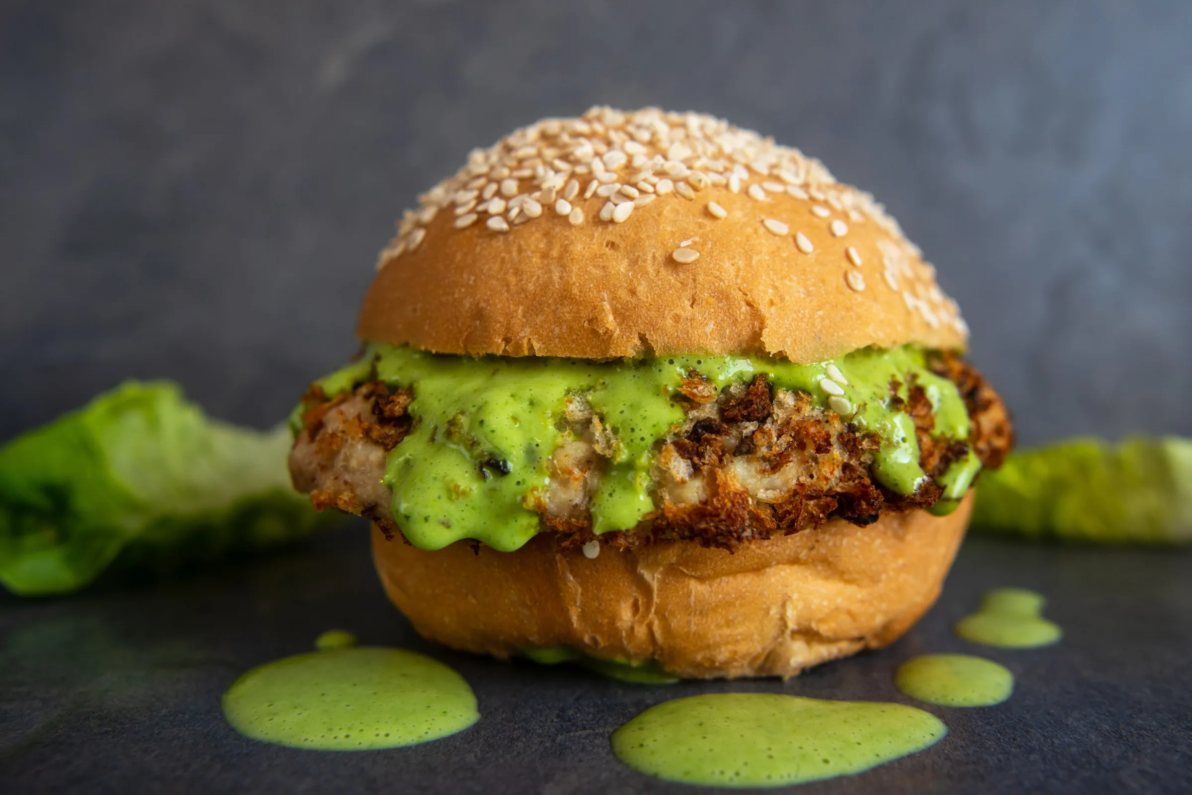 Chicken Burger & Coriander Mayo - 476 Calories