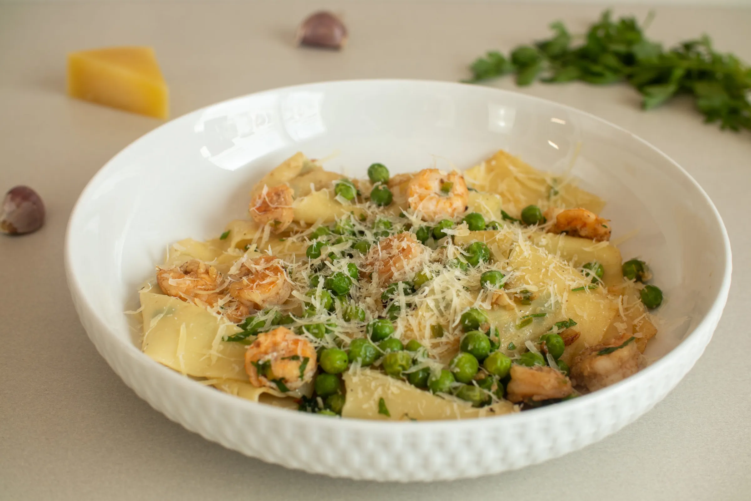 Garlic Shrimp Open Lasagne - 502 Calories